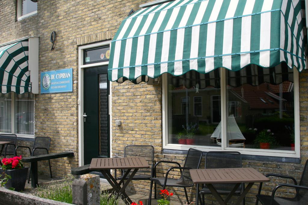De Cyprian Bed & Breakfast Kaard Eksteriør billede