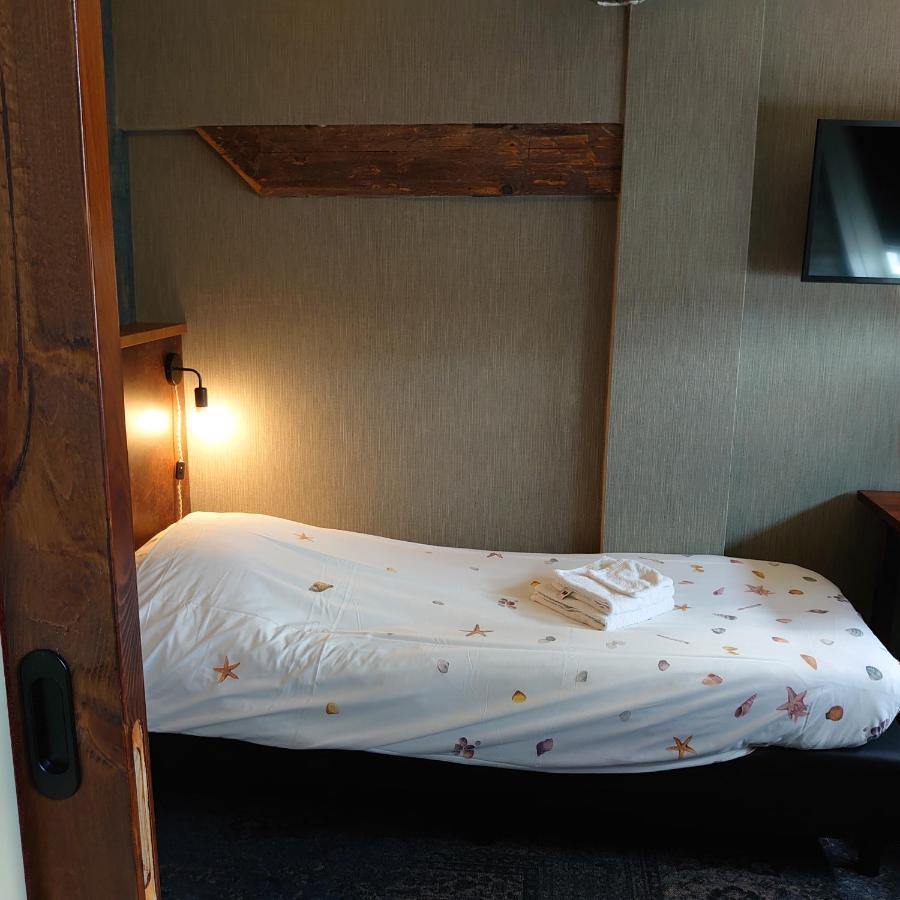 De Cyprian Bed & Breakfast Kaard Eksteriør billede