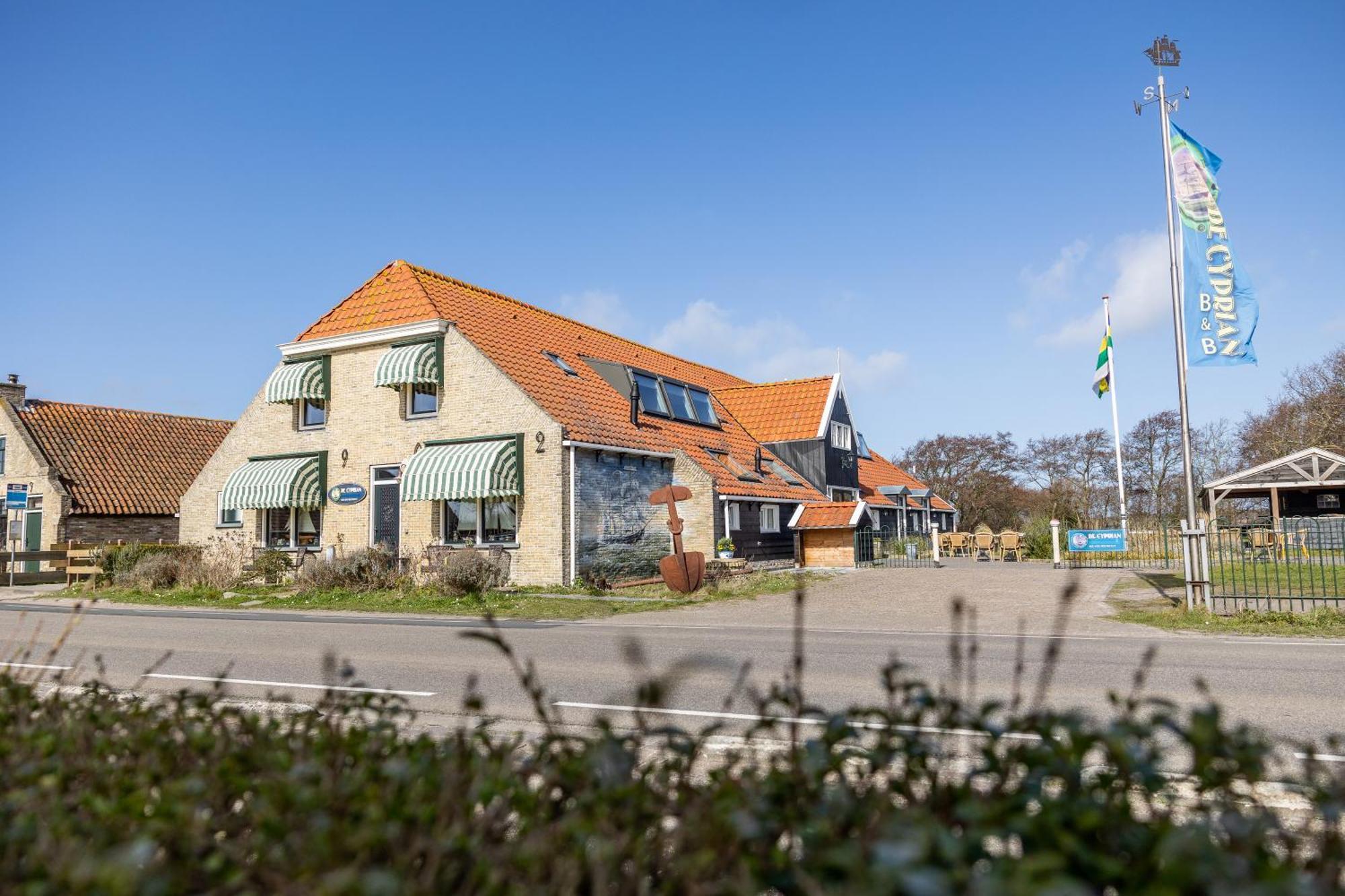 De Cyprian Bed & Breakfast Kaard Eksteriør billede